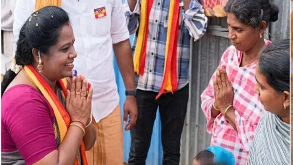 பிரசாரத்தில் சிறுவர்களை பயன்படுத்தியதாக த.வெ.க மாவட்ட செயலாளர் மீது வழக்குப்பதிவு..!