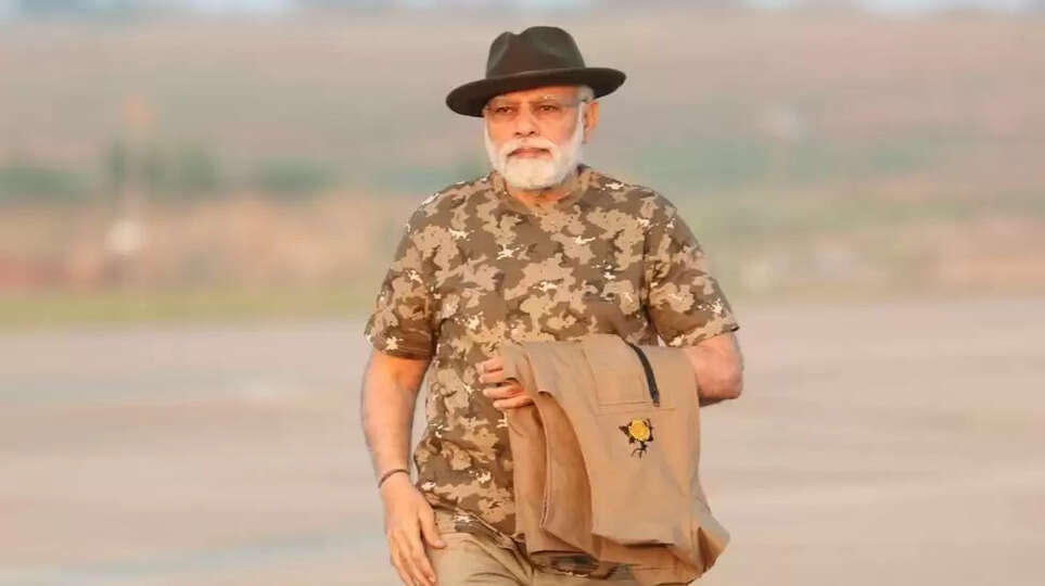 பந்திப்பூர் புலிகள் சரணாலயத்தை பார்வையிட்ட பிரதமர் மோடி.. 