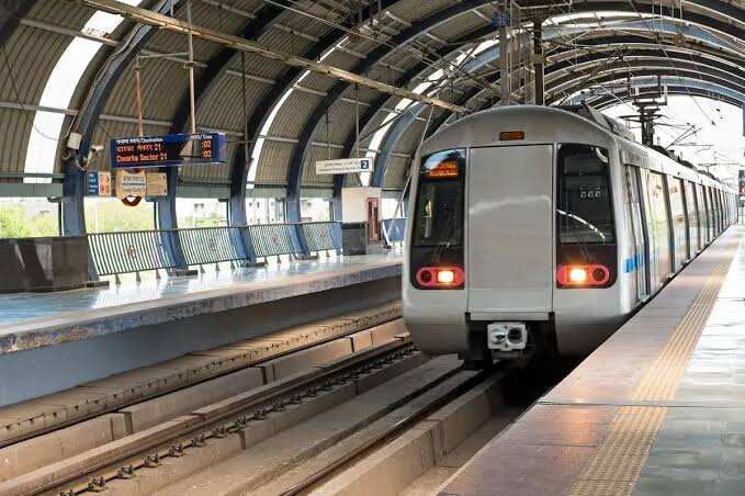 மக்கள் அவதி..!! 2வது நாளாக 16 மெட்ரோ நிலையங்கள் மூடல்..!!