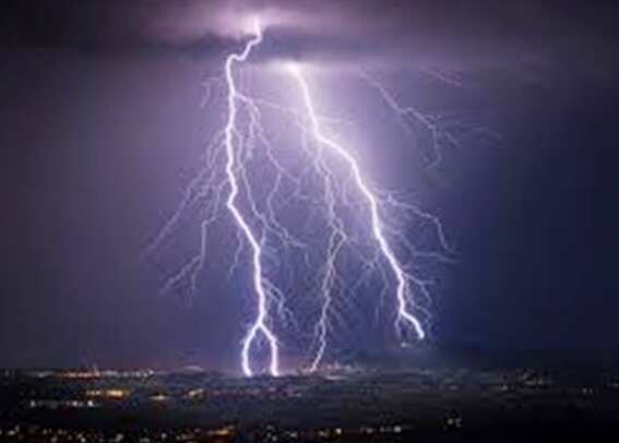 துறையூர் அருகே மின்னல் தாக்கி இளைஞர் பலி!