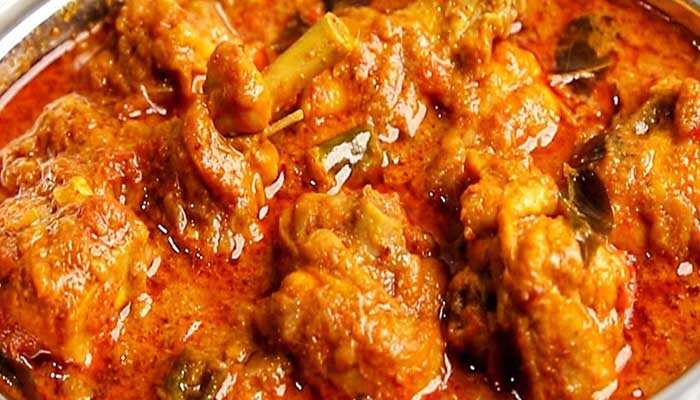 சிக்கன் குழம்பு வைக்காததால் காதல் மனைவி கத்தியால் குத்தி கொலை