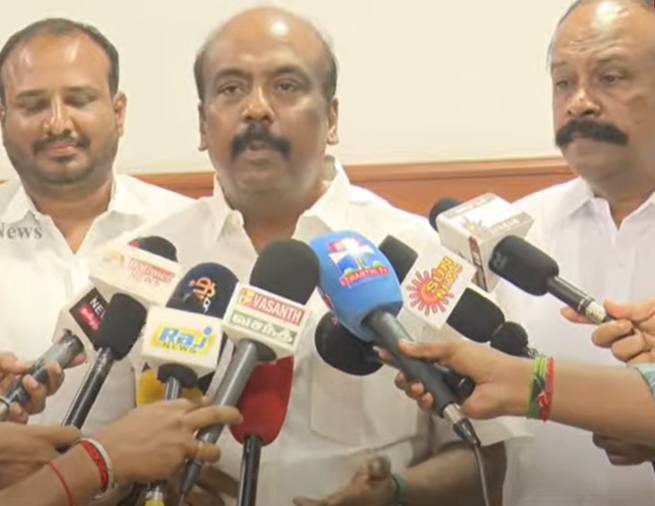 “அதிமுகவை எடப்பாடி அபகரித்தார்! எடப்பாடியை பாஜக அபகரித்துவிட்டது”- மருது அழகுராஜ்