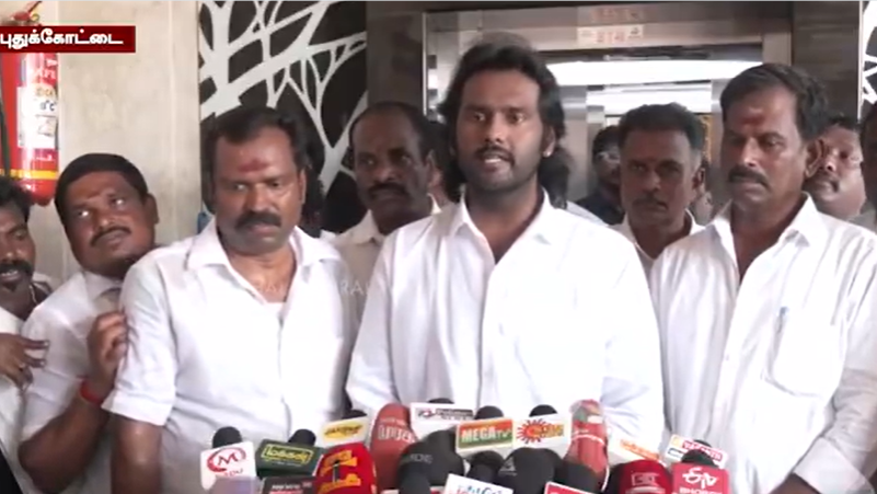 விஜயுடன் தேமுதிக கூட்டணி பேச்சுவார்த்தையா? விஜய பிரபாகரன் பளிச் பதில்