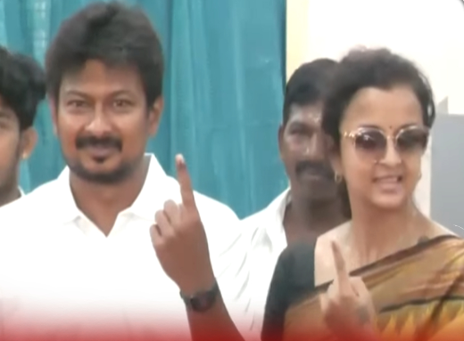 ஜனநாயக கடமையை ஆற்றினார் அமைச்சர் உதயநிதி ஸ்டாலின்