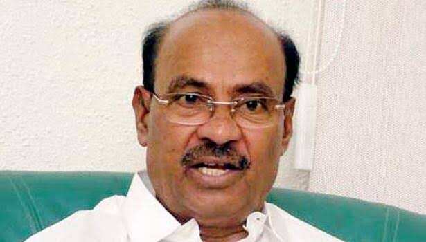 கடன் வாங்கிய ஈரம் கூட காயல.. படகுகளை ஏலம் விட என்ன உரிமை இருக்கு.. இலங்கை அரசை விளாசிய ராமதாஸ்...