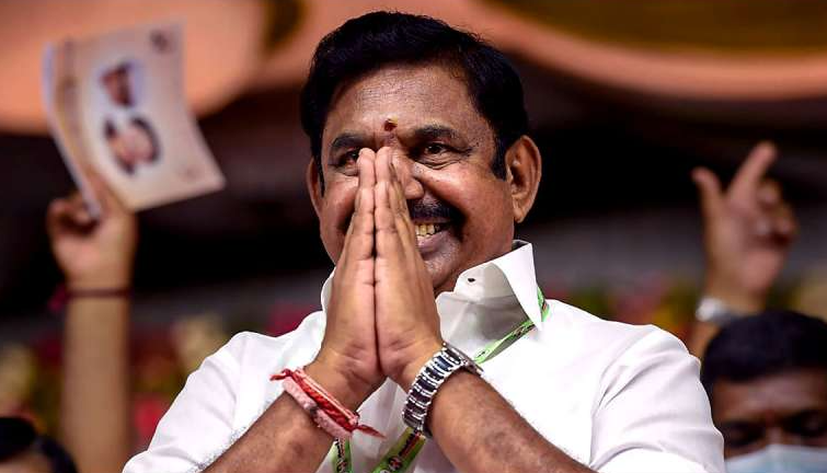 ரேஷன் அட்டைதாரர்களுக்கு ஆண்டுக்கு 3 இலவச சிலிண்டர்: ஈபிஎஸ்-யின் அதிரடி வாக்குறுதி..!