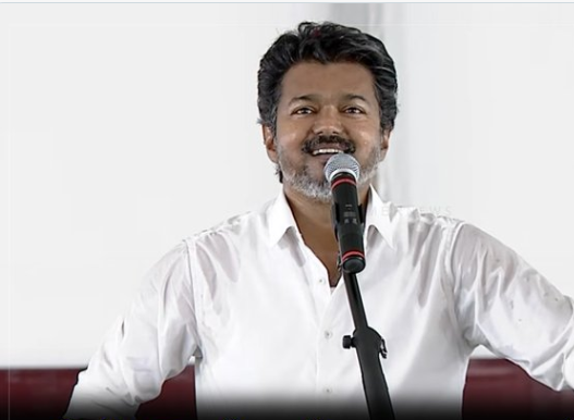 “நான் கட்சி ஆரம்பிச்சிட்டு ஒவ்வொரு வீட்டுக்கும் போகல; ஒவ்வொரு வீட்டுக்கும் போய்ட்டுதான் கட்சியே ஆரம்பிச்சேன்”- விஜய்
