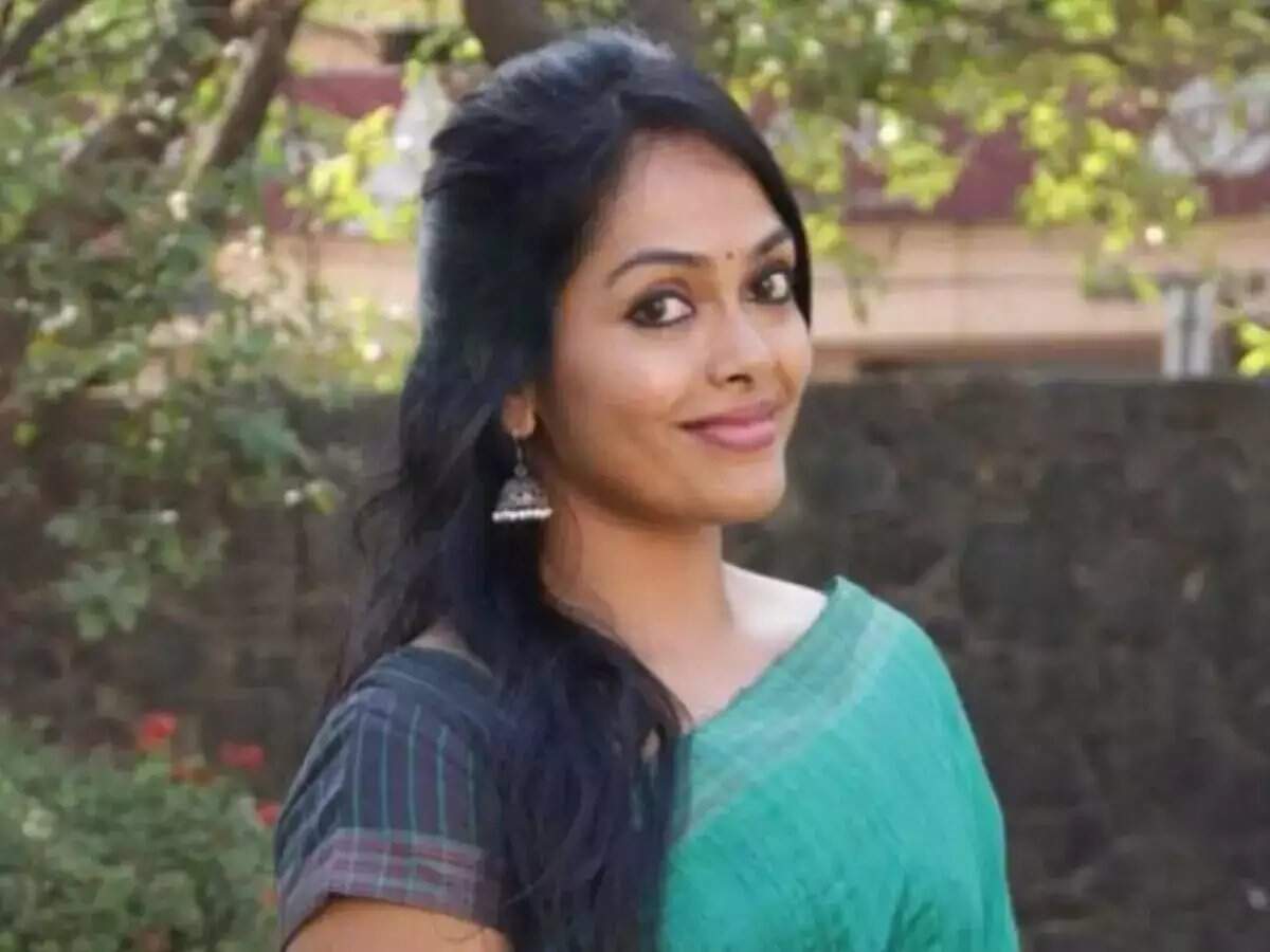 பணமோசடி வழக்கில் நடிகை ஜெயலட்சுமி கைது!