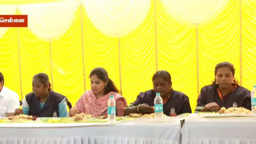 தூய்மை பணியாளர்கள் உடன் அமர்ந்து மதிய விருந்து சாப்பிட்ட மேயர் பிரியா